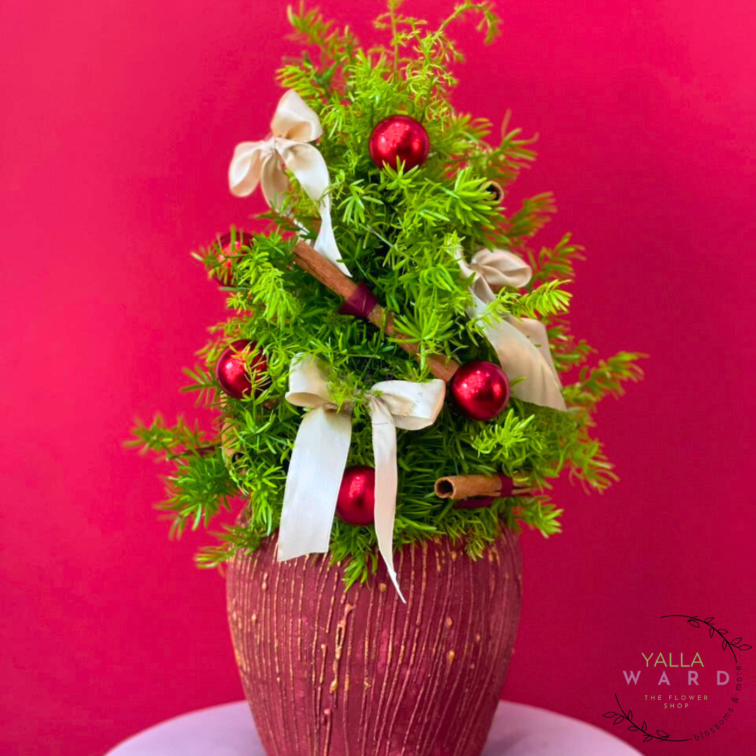 Christmas Tree Arrangement